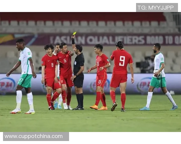 沙特与日本在12强赛中激战正酣谁能赢得关键胜利晋级希望更大