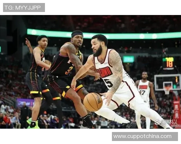 火箭队与太阳队精彩对决全场录像回顾3月1日比赛精彩瞬间分析